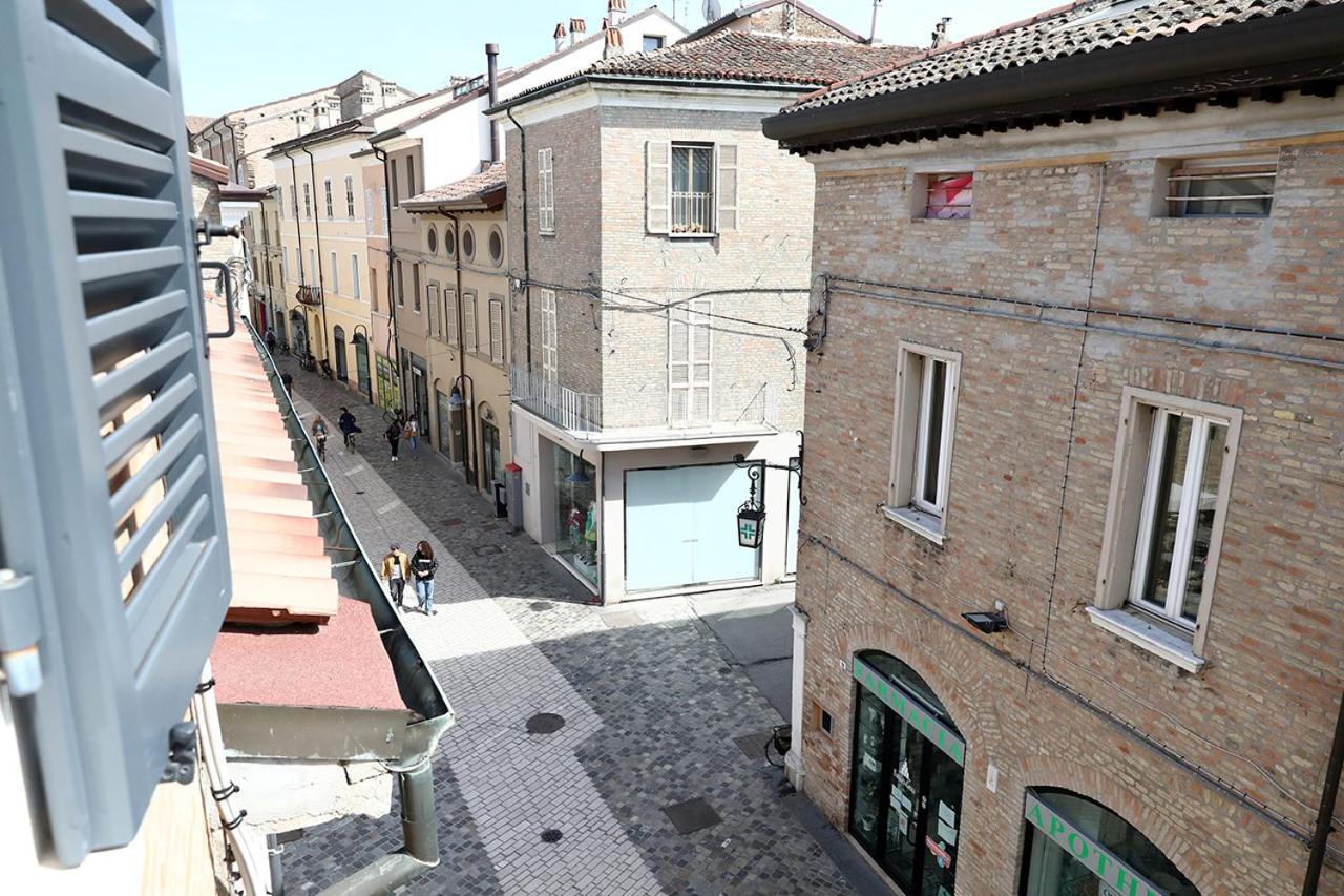 Domus Silvana Apartments Ravenna Bagian luar foto