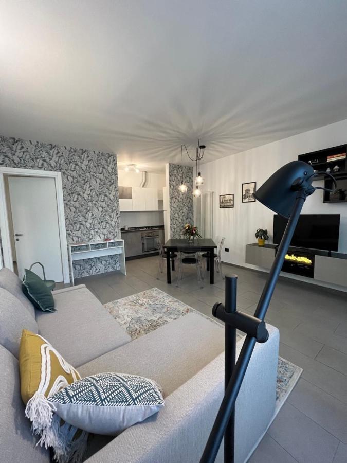 Domus Silvana Apartments Ravenna Bagian luar foto