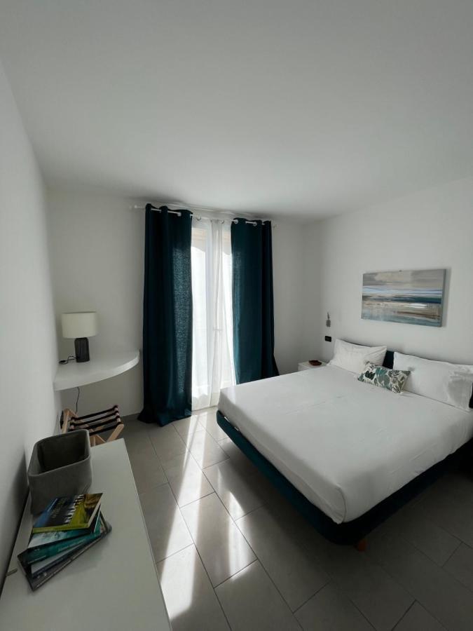 Domus Silvana Apartments Ravenna Bagian luar foto