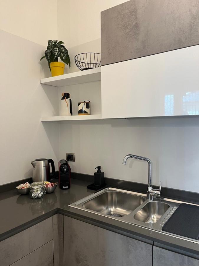 Domus Silvana Apartments Ravenna Bagian luar foto
